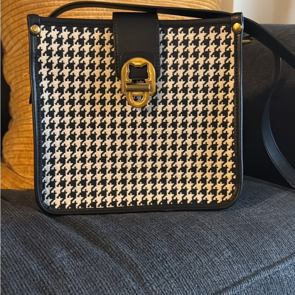 Black and White Houndstooth Women's Bag
